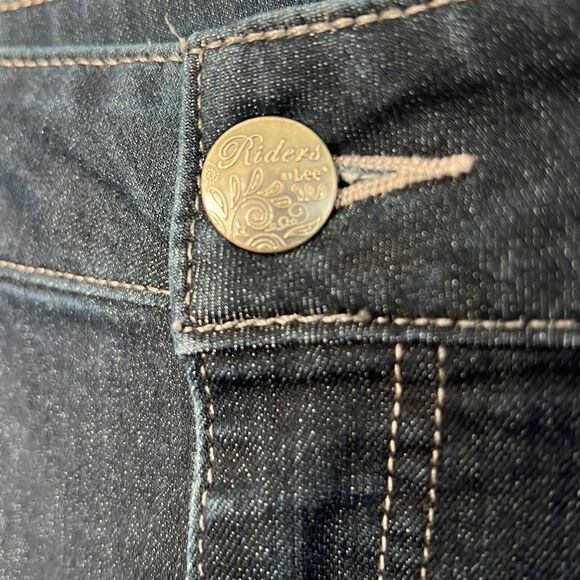 Riders by Lee mid rise boot cut dark wash Jeans Women’s 16 Long - Picture 10 of 13